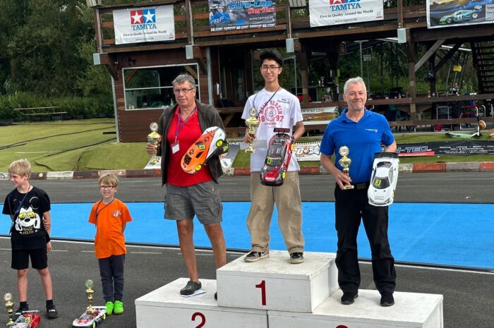 Stefan Willmann mit starkem Podestplatz beim Tamiya Deutschlandfinale